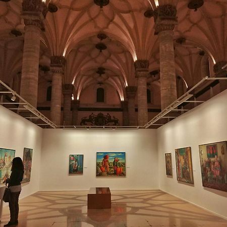 Mirador Del Portillo Zaragoza Bagian luar foto